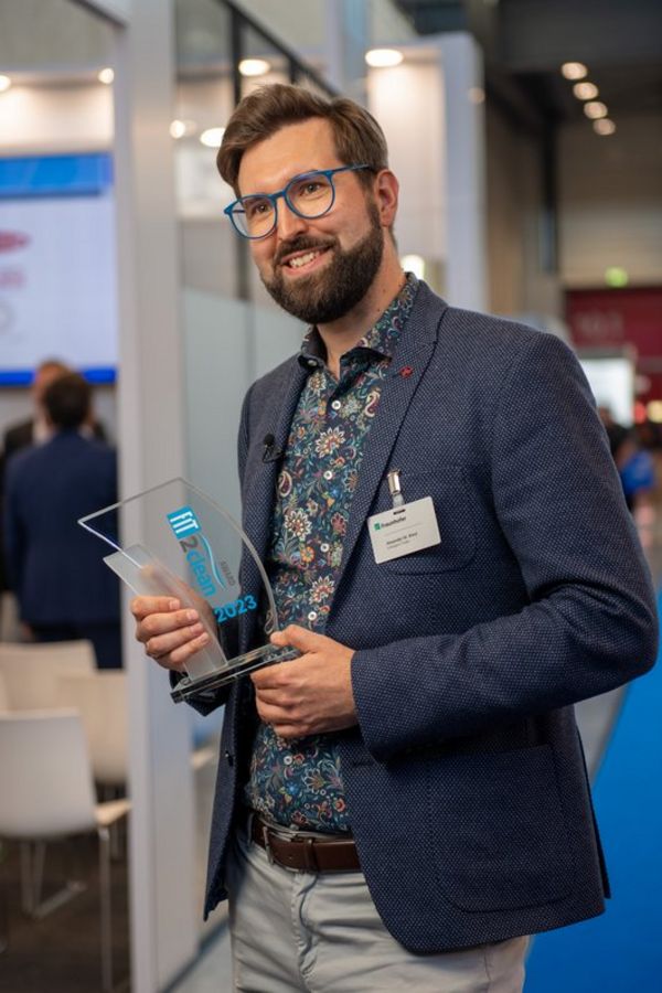 1. Gewinner FiT2clean Award 2023 intelligent fluid