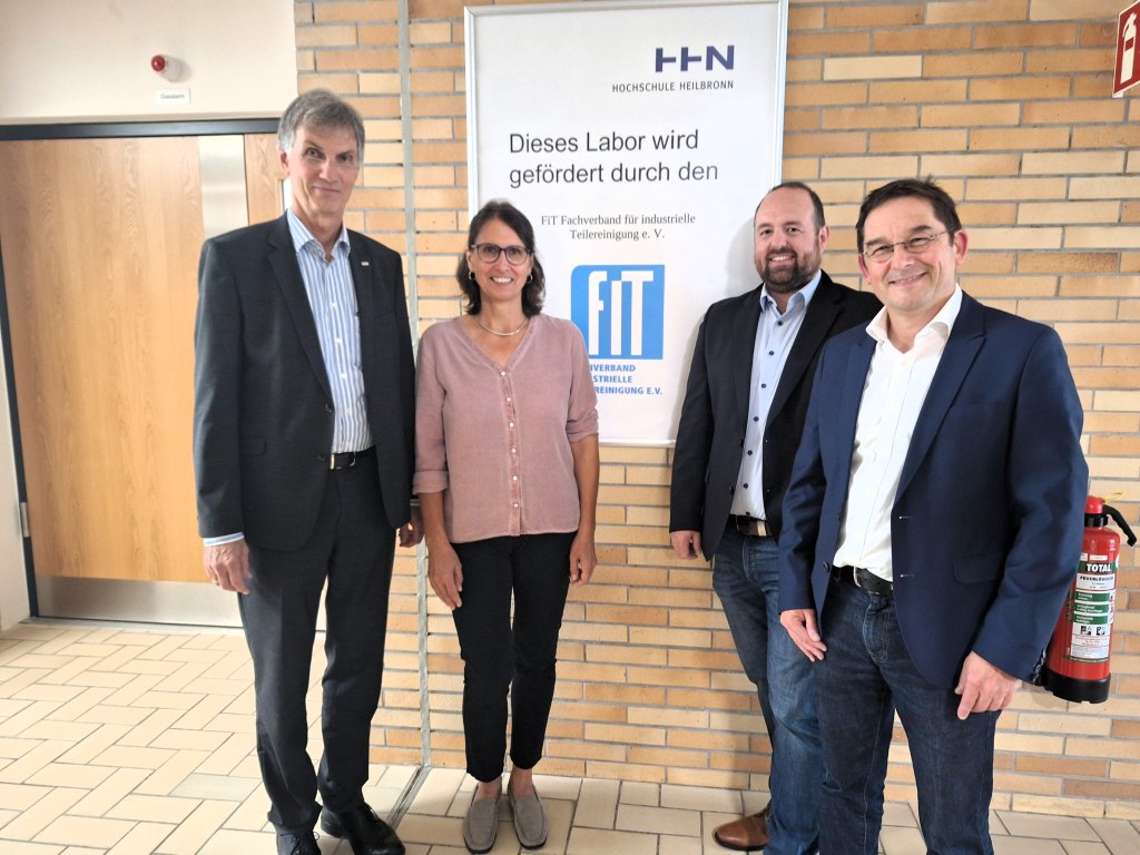 Einweihung Labor Heilbronn Gruppenbild Einweihung Labor Heilbronn Gruppenbild